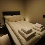 Comfort In Lone Only 20 Minutes Away From The Heart Of The City! 卑爾根