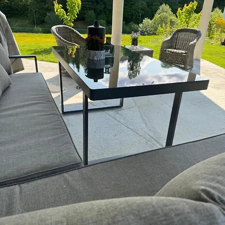 Apartment Comfort In Lone Only 20 Minutes Away From The Heart Of The City!