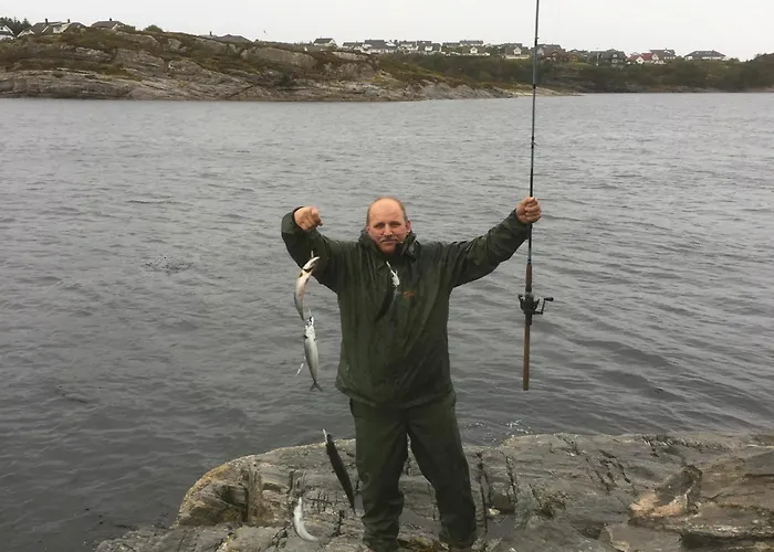 Apartment Comfort In Lone Only 20 Minutes Away From The Heart Of The City! Bergen