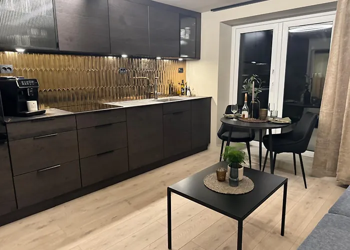 Comfort In Lone Only 20 Minutes Away From The Heart Of The City! Берген